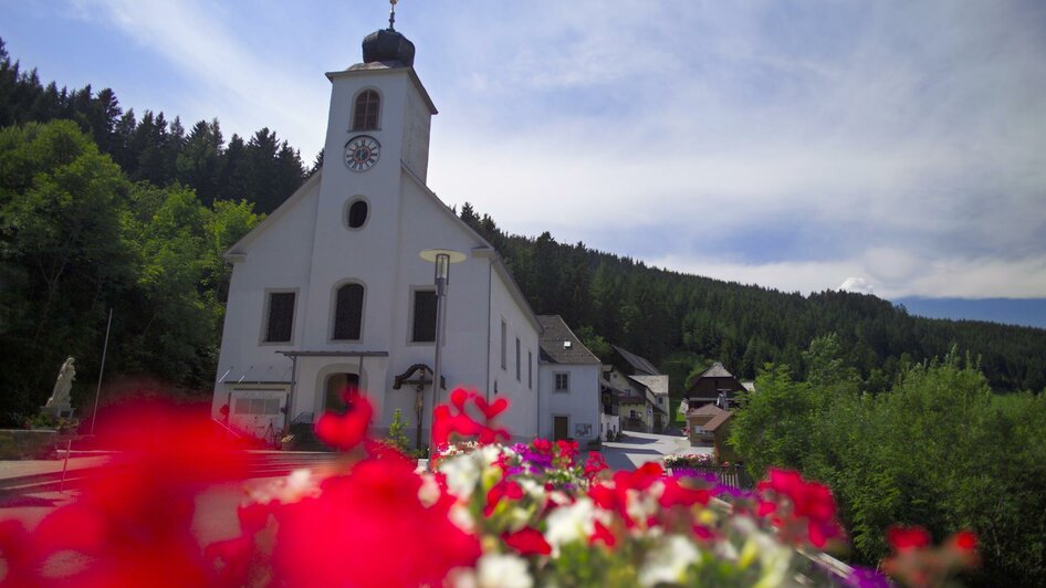 Kirche Heilbrunn_Außenansicht_Oststeiermark | © Tourismusverband Oststeiermark