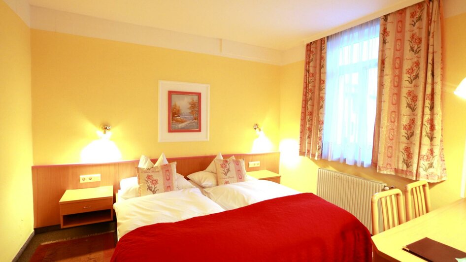 Hotelzimmer im Hotel SCHILCHERLAND HOF | Günter Schaar | © Hotel & Restaurant SCHILCHERLAND HOF Hotelzimmer im Hotel SCHILCHERLAND HOF | © Hotel & Restaurant SCHILCHERLAND HOF