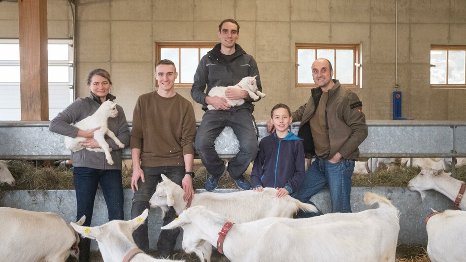 Familie Harrer_Ziegenhof_Ziege_Oststeiermark | © Ziegenhof Harrer