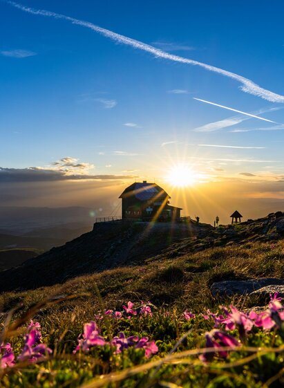 Zirbitzkogel-Schutzhaus-Ansicht1-Murtal-Steiermark | Christoph Trois | © Christoph Trois