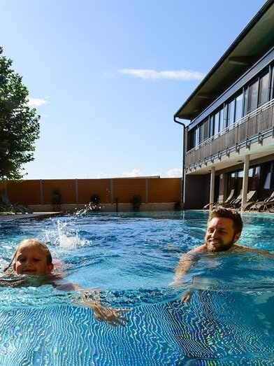 Das Schmied Pool