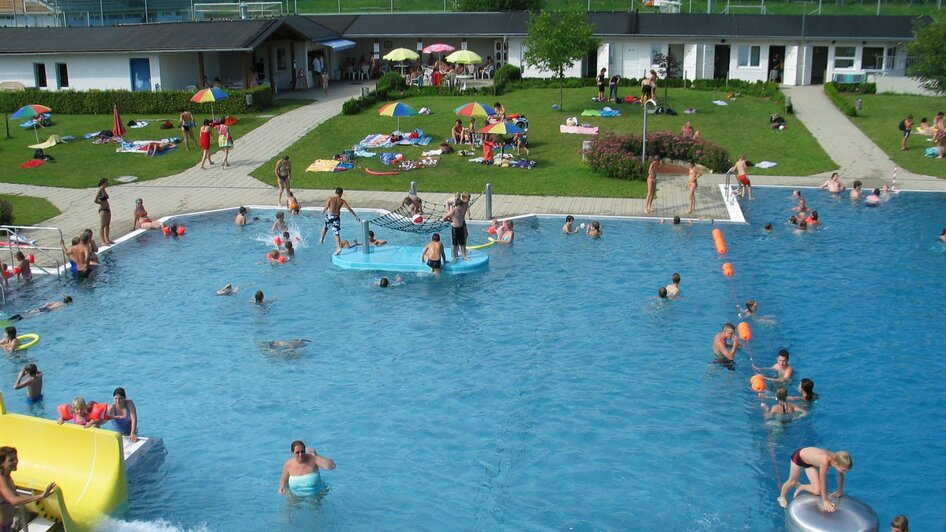 Erlebnisfreibad Markt Hartmannsdorf | © Gemeinde Markt Hartmannsdorf