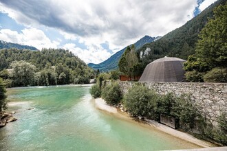 Das Köhlerzentrum direkt an der Enns in Hieflau | © Thomas Sattler