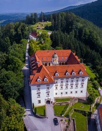 Schloss Schwanberg mit Ausgrabungen der Altburg | © Bad Schwanberg