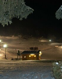 Skilift Weißenbach mit Flutlichtanlage