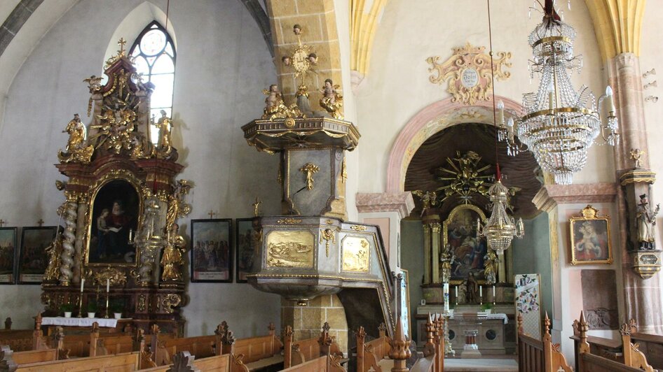 Stadtpfarrkirche, Bad Aussee, Seitenaltar | © TVB Ausseerland Salzkammergut - Lechner Viola