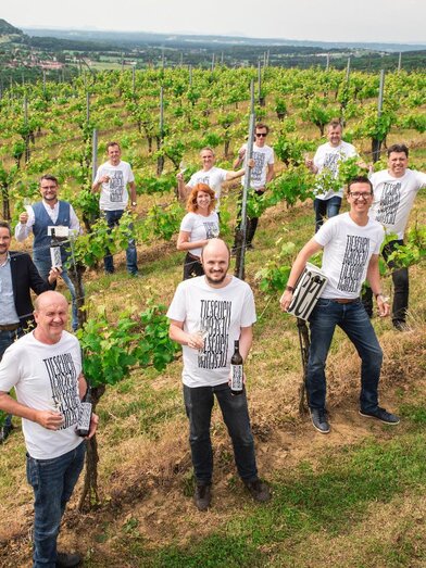 Die Winzer am Aunberg am Weg der Riede | © TAU Winzer | © TAU Winzer