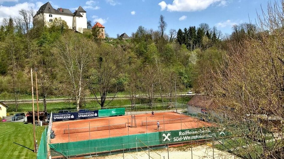 Tennisplatz Wies | © Cornelia Semmernegg