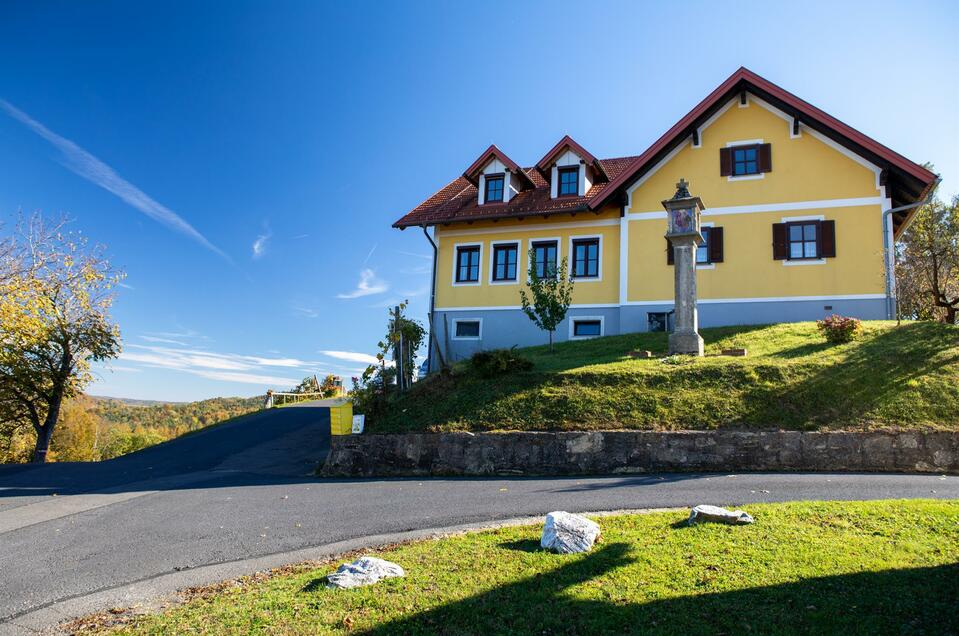 Weinhof & Buschenschank Hakl Sichauf in St. Anna/A. - Impression #1 | © Ulrike Korntheurer