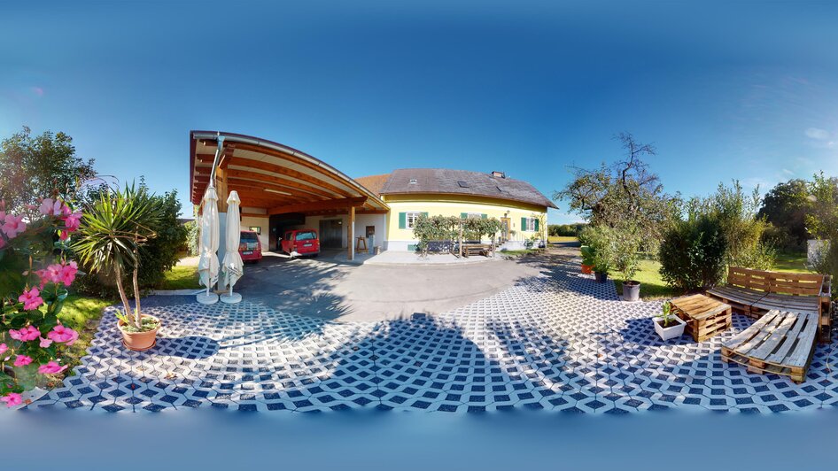 Weinbau Lamprecht | © Weinbau Lamprecht