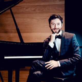 Pianist Philipp Scheucher | © Andrej Grilc