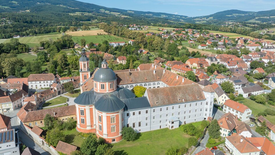 Schloss_Pöllau_Oststeiermark | © Helmut Schweighofer