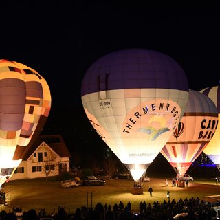 Hot-air balloon