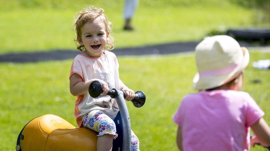 Spielplatz | © Tom Lamm