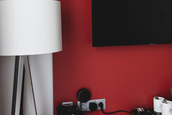 Workstation with TV 