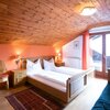 Photo of Double room, shower, toilet, facing the mountains