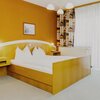 Photo of Double room, shower and bath, toilet, standard