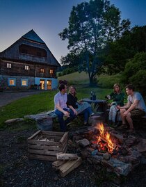 BauernhofAdelwöhrer-Lagerfeuer-Murtal-Steiermark | © Bauernhof Adelwöhrer | Familie Steiner | © Bauernhof Adelwöhrer