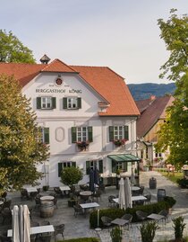 Berggasthof König_Outside view_Eastern Styria | © Berggasthof König | Markus Lang | © Berggasthof König