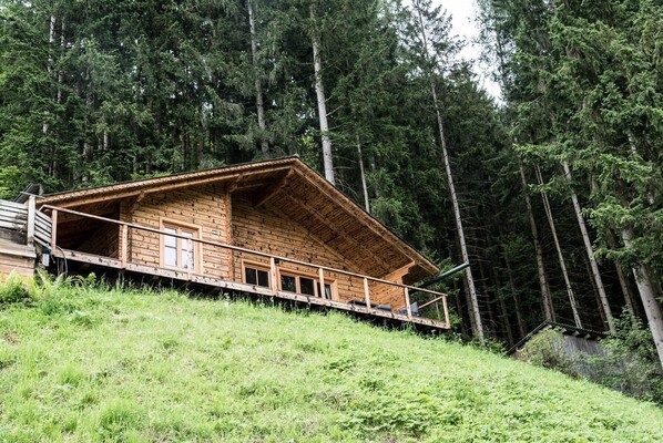 Blockhaus von außen | © Markus Kahr