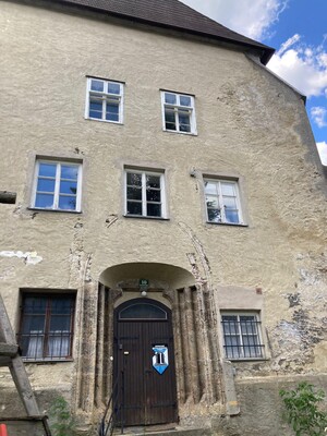 Burghof Annakapelle