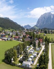 Camping Grimmingsicht, Bad Mitterndorf, Panorama | © Campinginitiative Steiermark_Tom Lamm | Campinginitiative Steiermark_Tom Lamm | © Campinginitiative Steiermark_Tom Lamm