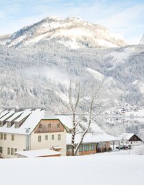 JUFA Hotel Grundlsee,im Winter mit Seeblick | © JUFA Hotel Grundlsee | Johannes Hloch | © JUFA Hotel Grundlsee