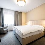 Photo of Double room, bathtub, conveniences | © Motel Zeltweg
