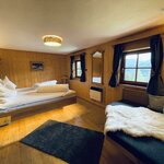 Photo of hol. house - 4 + more bedrooms/shower,WC