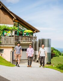 Weingut_Peter_Skoff-by-Weinwerbeagentur-Gregor_Sch