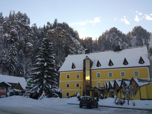 Außenansicht Hotel WInter II