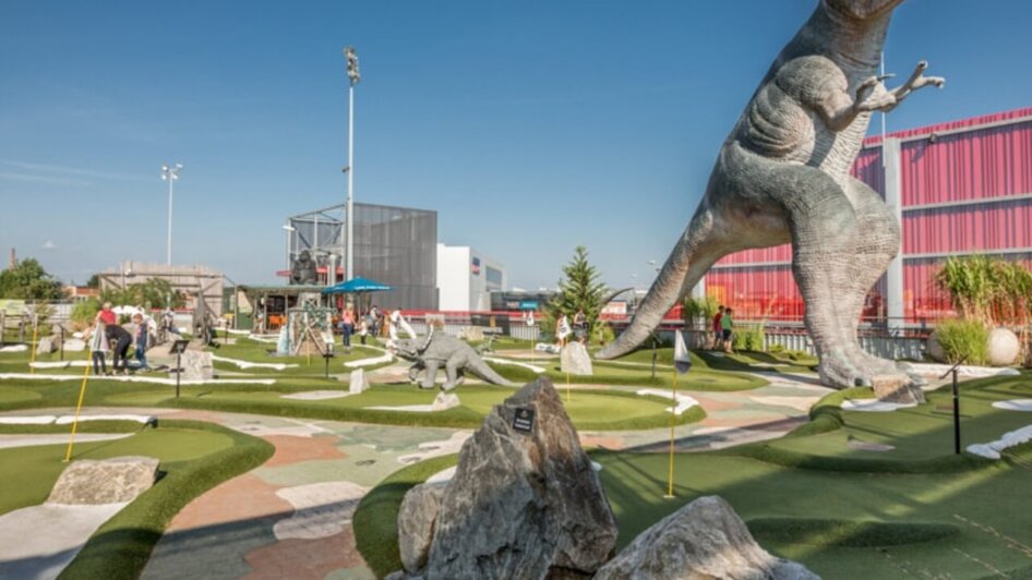 Abenteuer Minigolf Center West | © Center West