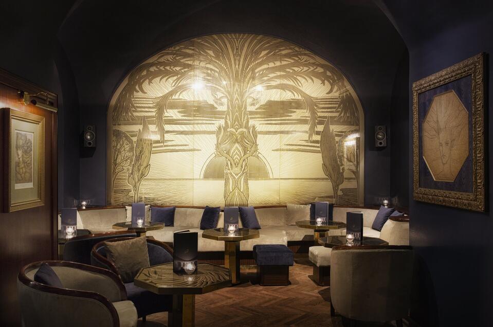 Ernst Fuchs Bar - Impression #1