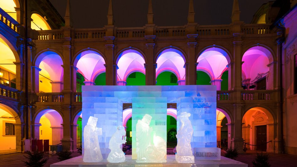 Eiskrippe im Landhaushof | © Graz Tourismus - Harry Schiffer