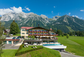 Ennstalerhof im Sommer  | © Ennstalerhof