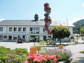 Rathaus mit Tourismusbüro | © Marktgemeinde Haus