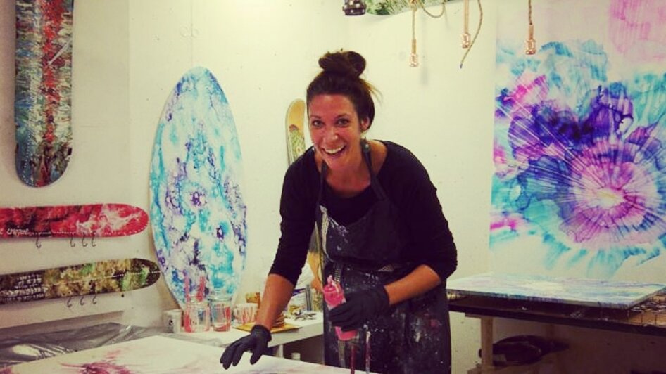 Julia Hauck - Künstlerin bei der Arbeit