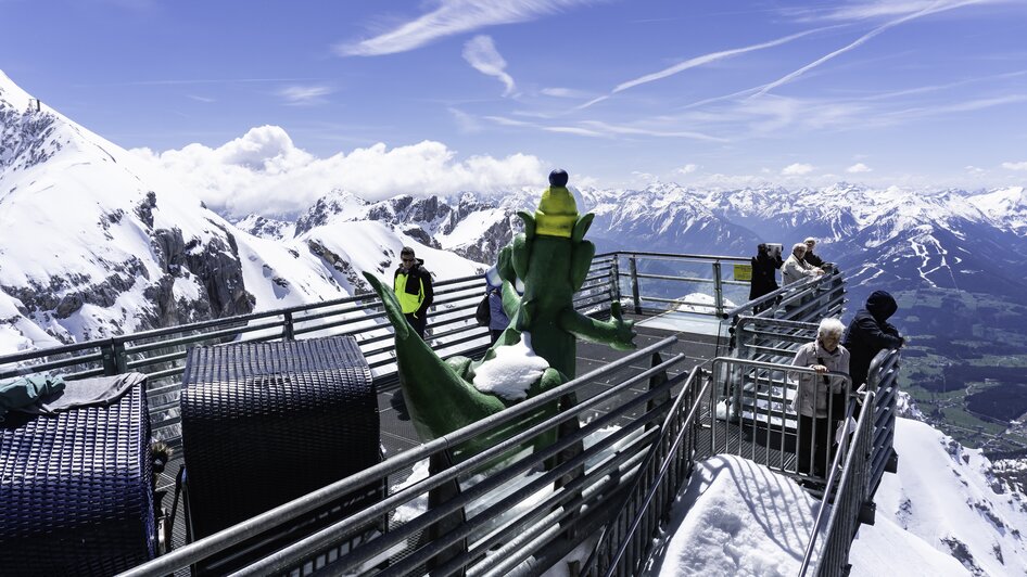 Atemberaubender Ausblick vom Skywalk am Dachstein